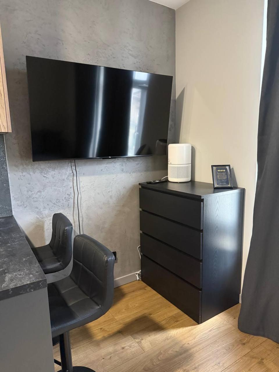 Elegant Studio Apartment, Kazimierz, Krakow Bagian luar foto
